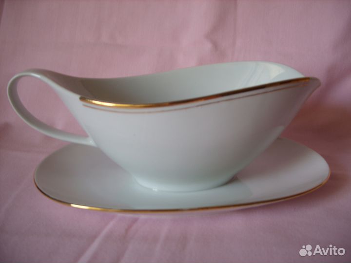Соусник фарфор Чехословакия
