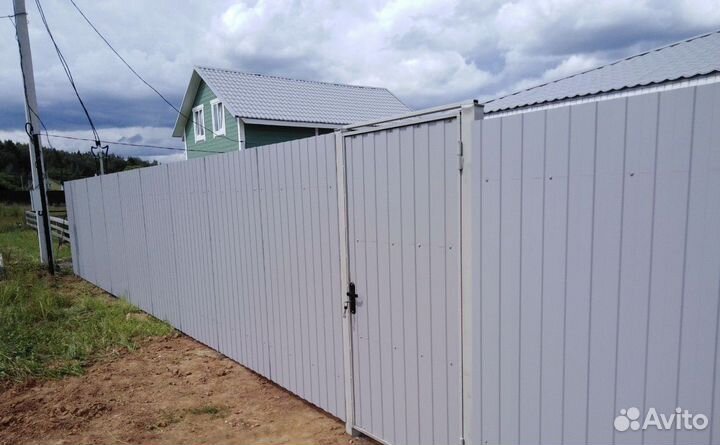 Заборы из профнастила