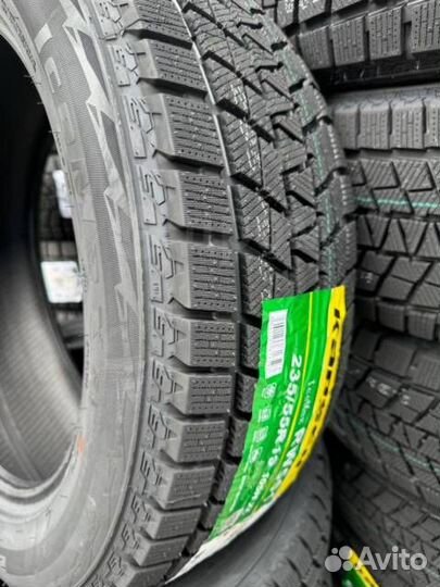 Kapsen IceMax RW501 235/55 R19 105H