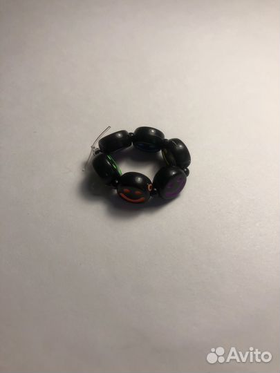 Радужное кольцо из бисера