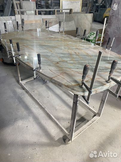 Резка и раскрой натурального камня