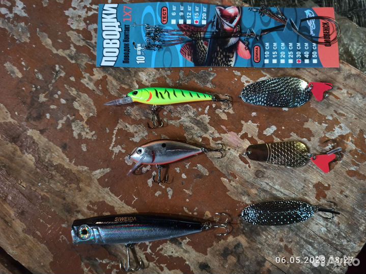 Воблер,блесна