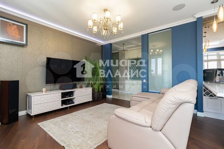 4-к. квартира, 112,6 м², 13/15 эт.