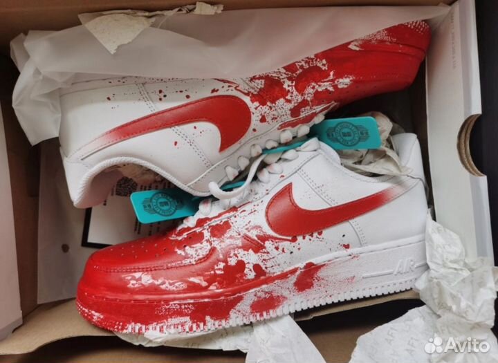 Кроссовки Nike Air Force 1 blood trail