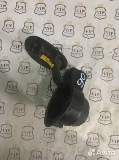 Лючок бензобака Hyundai Tucson 3 G4FJ 2015