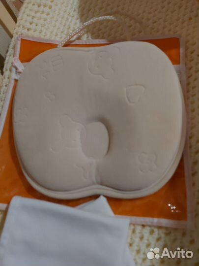 Подушка для новорожденных с эффектом памяти