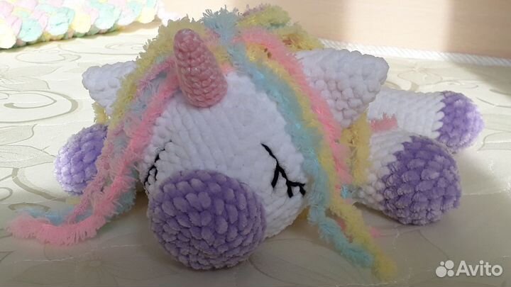 Единорог из плюшевой пряжи