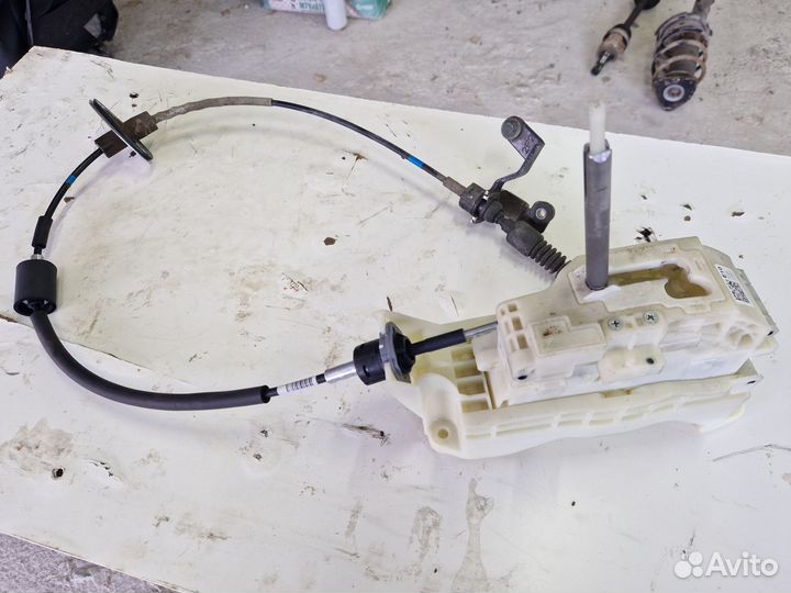 Кулиса с троссом Киа К5 DL3 G4NA