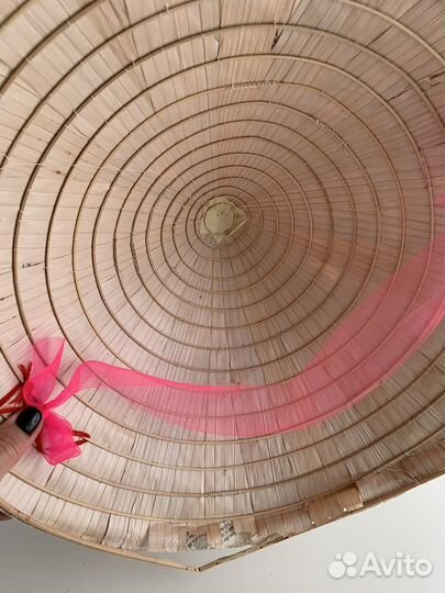 Шляпа вьетнамская с дефектом