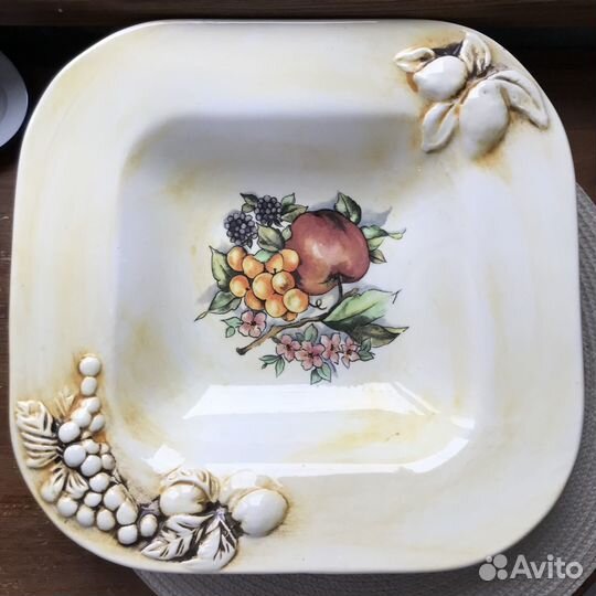 Керамическое блюдо Италия