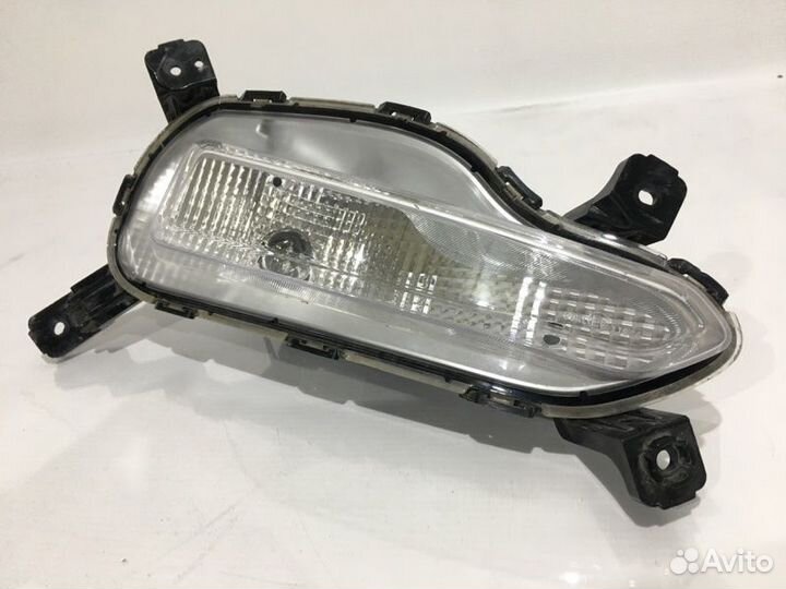 Фара противотуманная передняя правая Hyundai