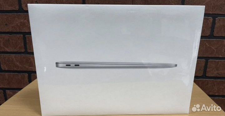 Apple MacBook Air 13 2020 Gray 8/256 Новый,Кредит