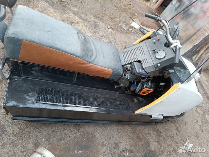 Продам буран с двигателем Лифан