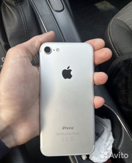 iPhone 7, 32 ГБ