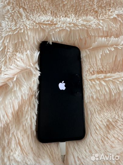 iPhone X, 256 ГБ