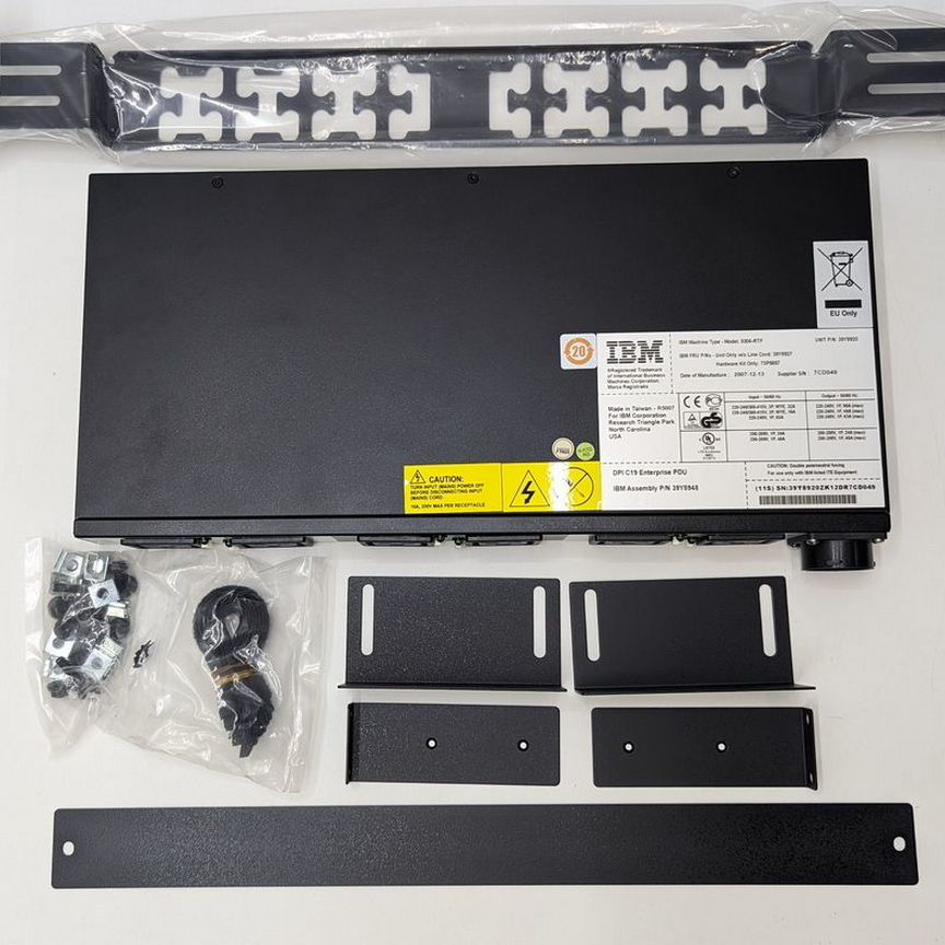 [39Y8948] Распределитель Питания Ibm