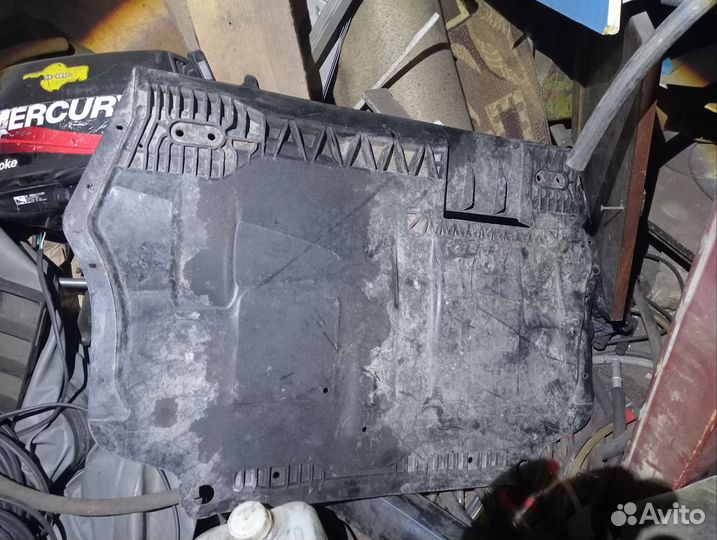 Броня VAG оригинал. Целая