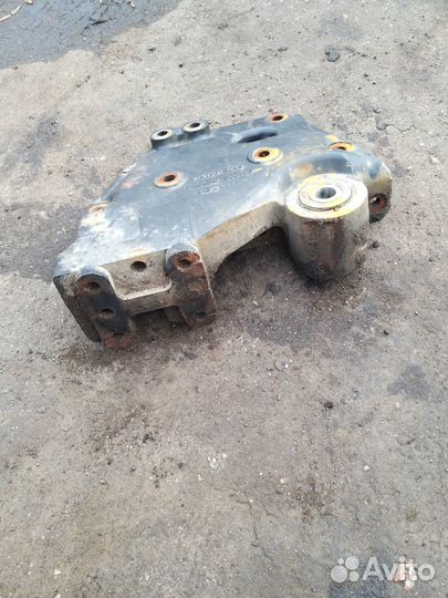 Кронштейн ман 81413013248