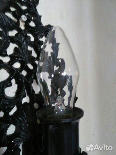 Настенный светильник