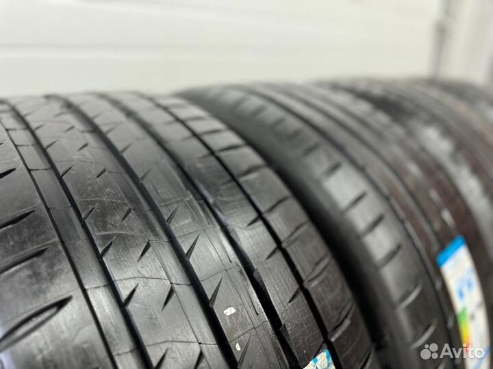 Michelin Pilot Sport 4 S 315/30 R21 и 275/35 R21 103Y