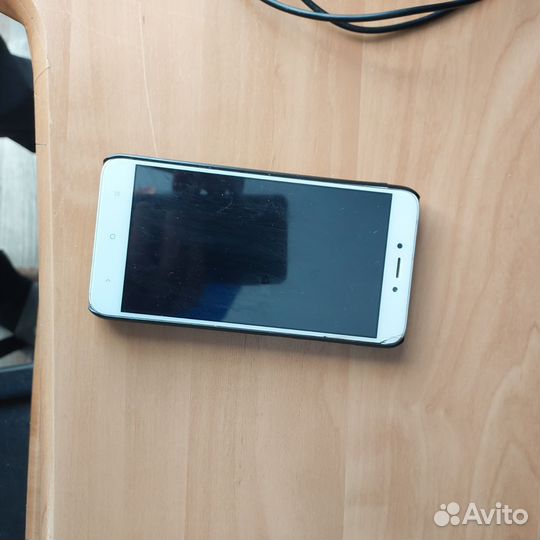 Xiaomi Redmi 4X, 3/32 ГБ