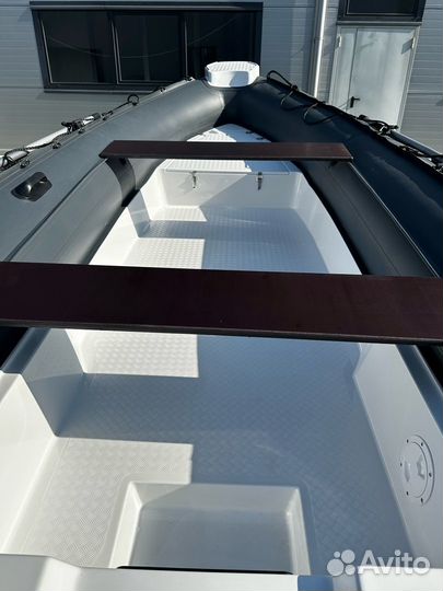 Лодка риб Навигатор 460R PRO