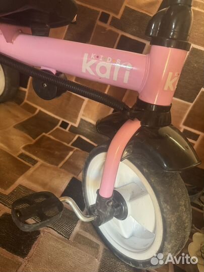 Трехколесный велосипед