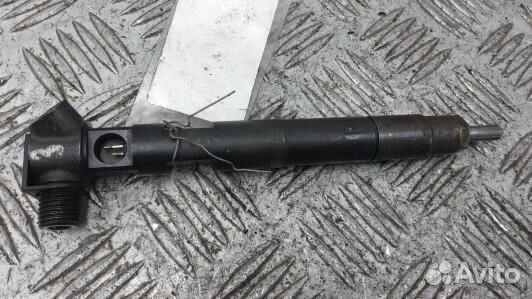 Форсунка дизельная mercedes benz E-class W212 (94Y