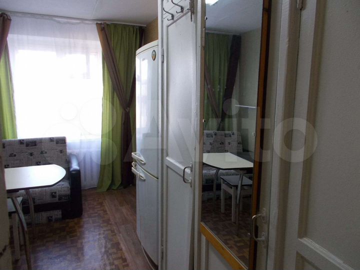 Комната 11,9 м² в 4-к., 3/5 эт.