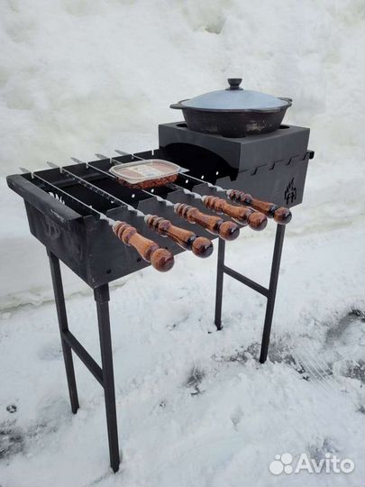 Мангал с казаном и шампурами