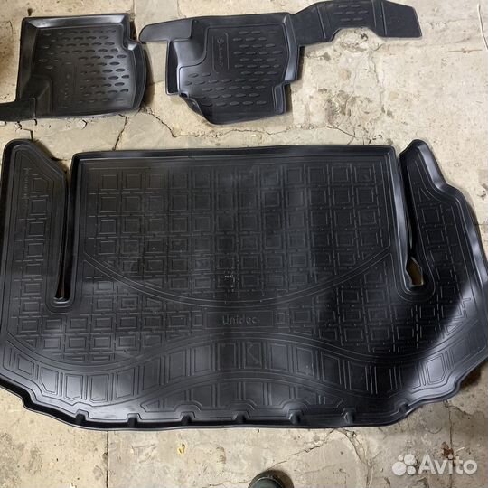Коврики на Suzuki Jimny