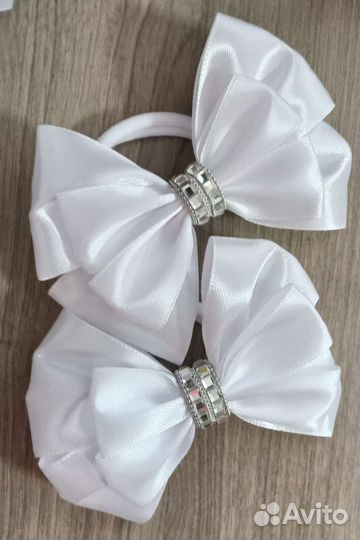 Резинка для волос. Классические банты для школы