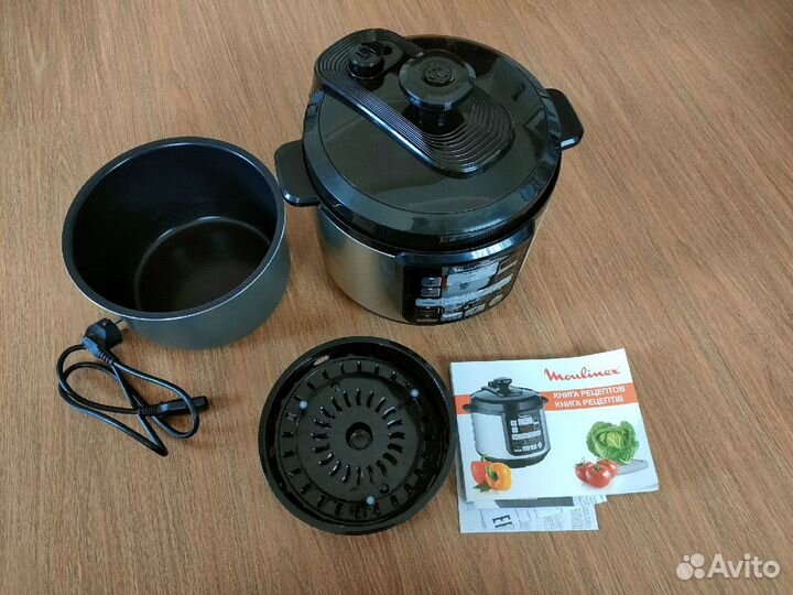 Мультиварка-скороварка Moulinex CE620D32