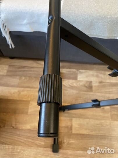 Подставка для цифрового пианино или синтезатора