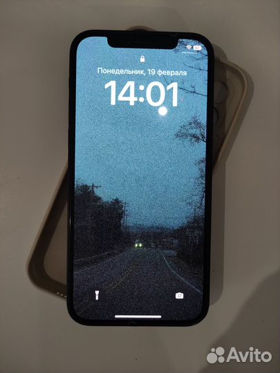 iPhone 12, 64 ГБ