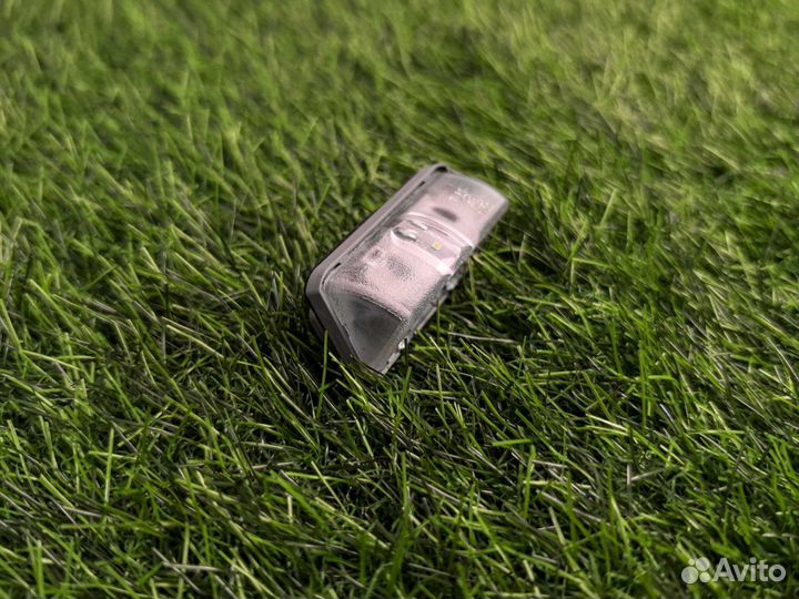 Подсветка номера Toyota Rav4 XA50 2.5 hybrid 2020