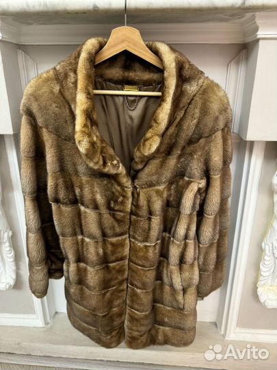 Светлые норковые шубы vip