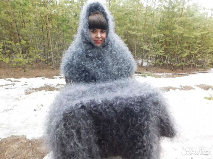 Пуховый платок - косынка