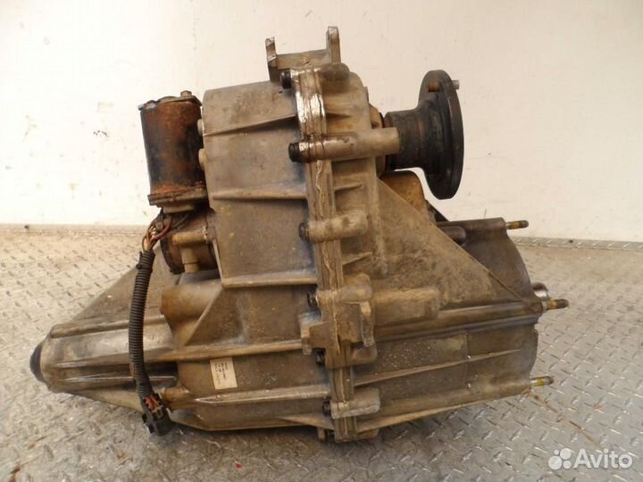 Коробка раздаточная Hummer H3