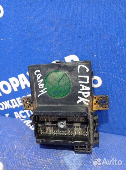 Блок предохранителей салона Chevrolet Spark