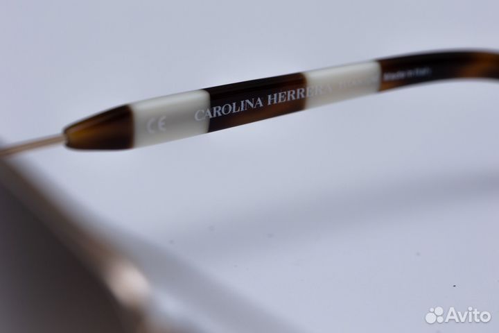 Солнцезащитные очки carolina herrera
