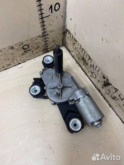 Моторчик стеклоочистителя задний Ford Focus