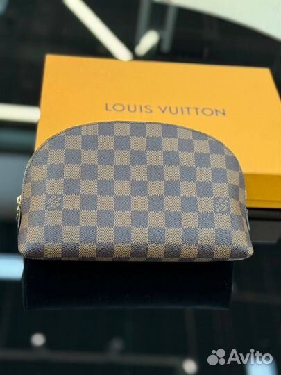 Косметичка Louis Vuitton