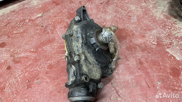 Редуктор bmw х5.Е53