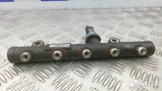 Топливная рампа дизельная citroen C4 grand picasso