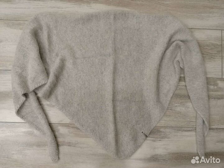 Косынка (Бактус) из пух норки