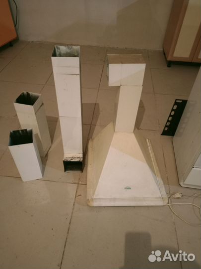 Вытяжка встраиваемая и обычные