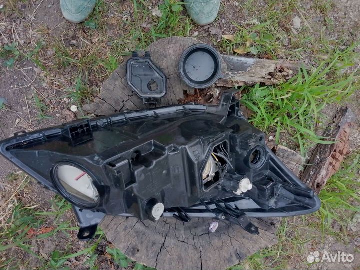 Фары toyota allex 2003