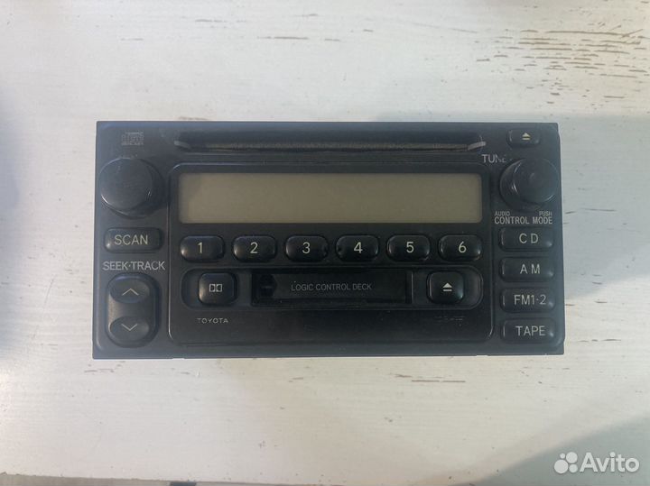 Магнитола штатная rav4 2001