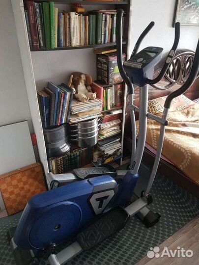 Эллиптический тренажер torneo